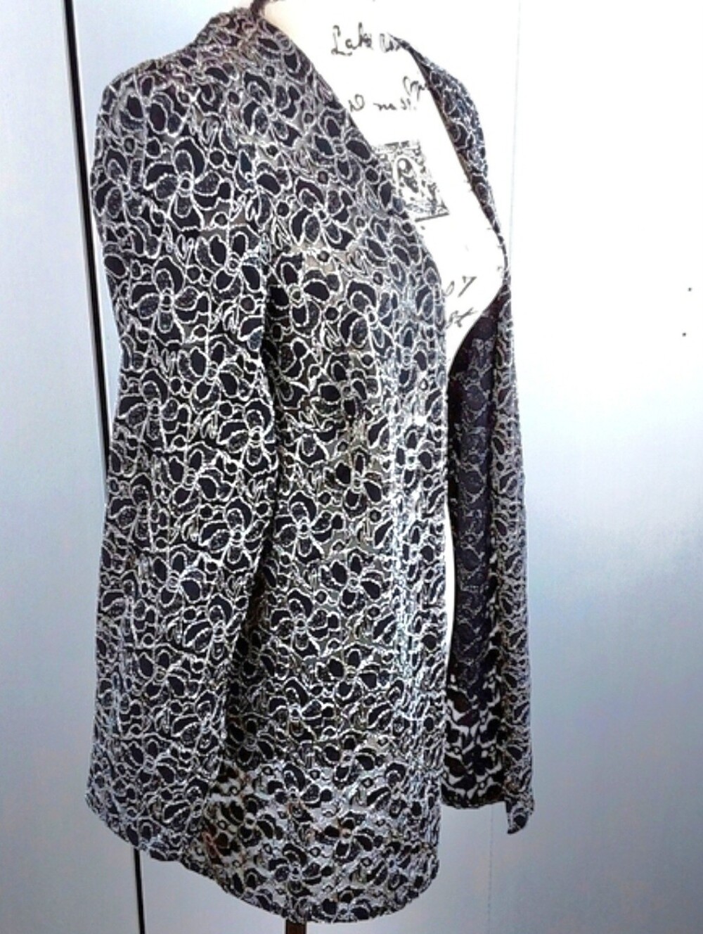 Catherines|Black/White Open Blazer Swirl Metallic Semi Sheer Elegant Evening XL